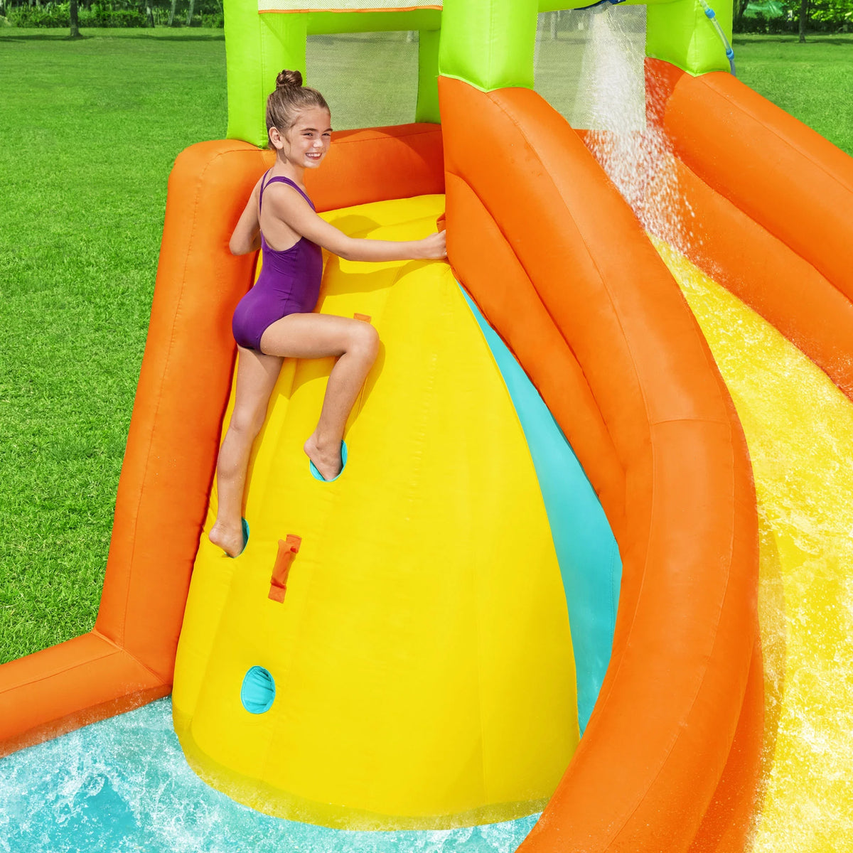 Kids Outdoor Inflatable Water Park with Water Cannon X190876