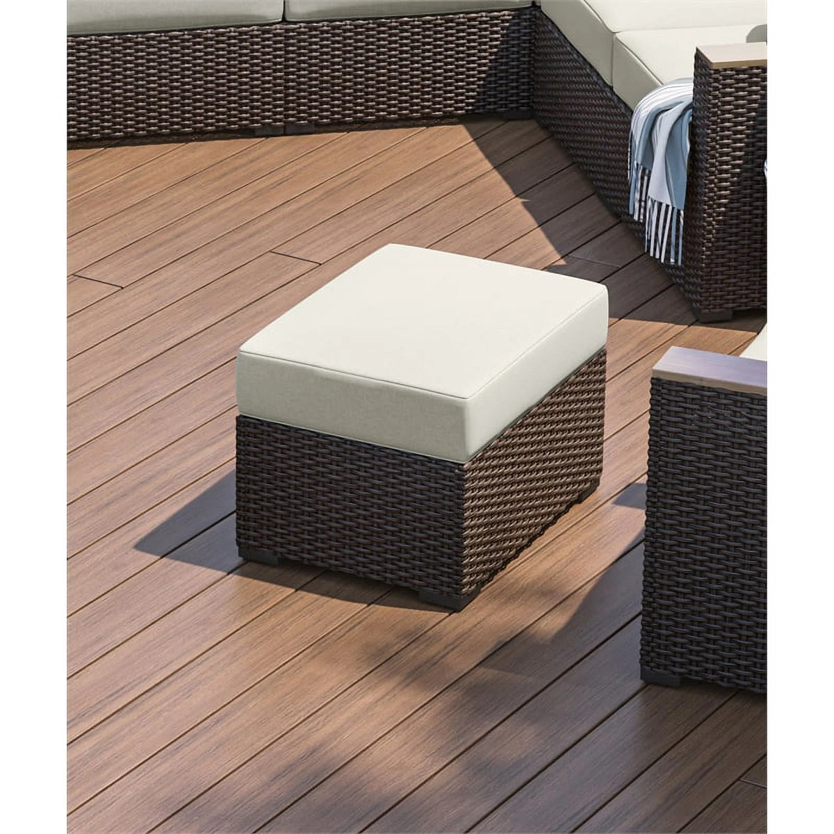 4 Piece Loveseat and Ottoman Set Y3560