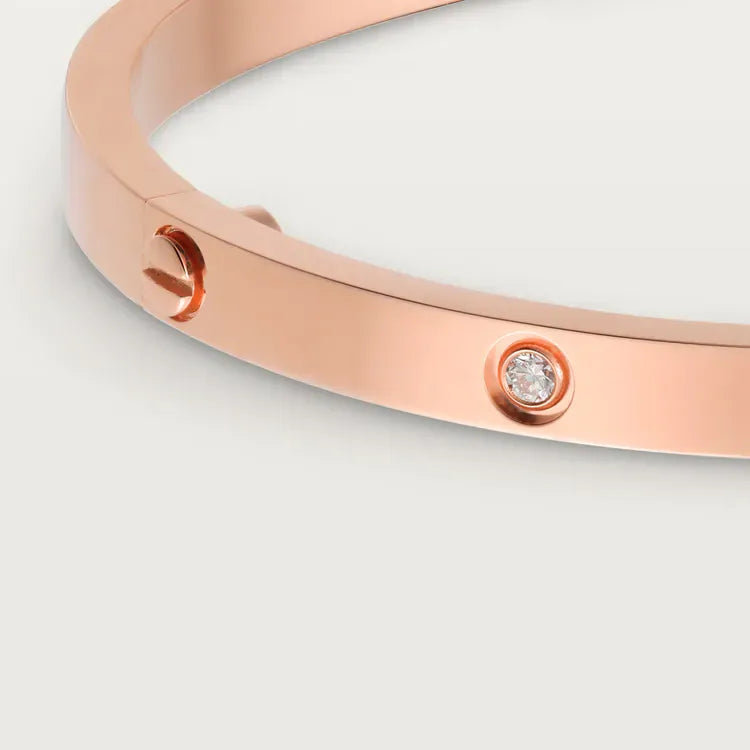 Bracelet with 6 Diamonds G6589
