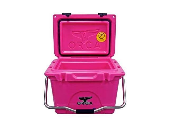 20-Quart Rotomold Cooler F563
