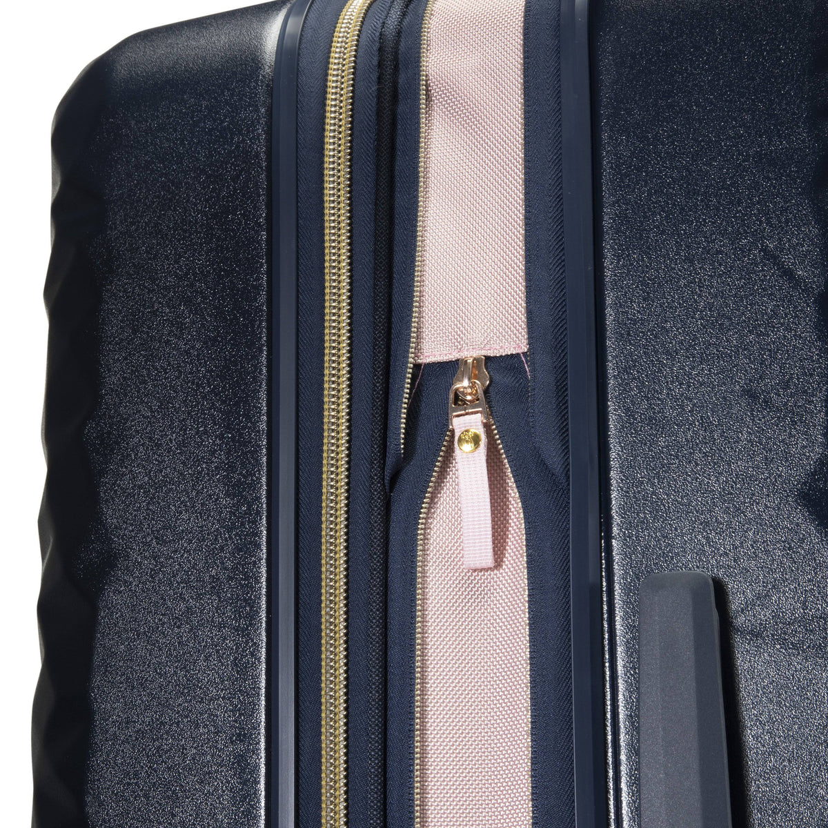 Medium Check-In Luggage J150188