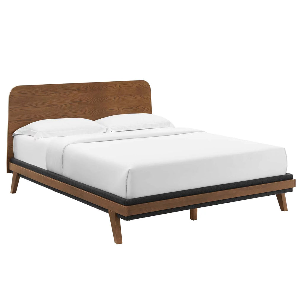 4 Piece Bedroom Set in Walnut E254690